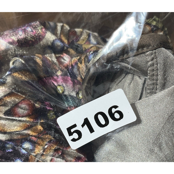 Unity World Wear Velvet Top Tunic Womens XL Floral Pullover Boho Artsy Hippie - Picture 11 of 11